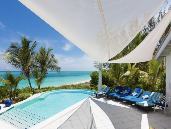 Private Vacation Villa Directly on the World´s Best Beach Grace Bay